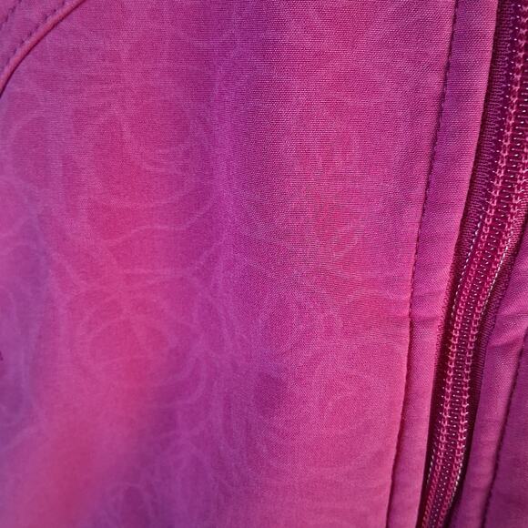Sporty Berry Pink Double Diamond Skiing Jacket Size M Adjustable Cuffs Mock Neck - Picture 6 of 14